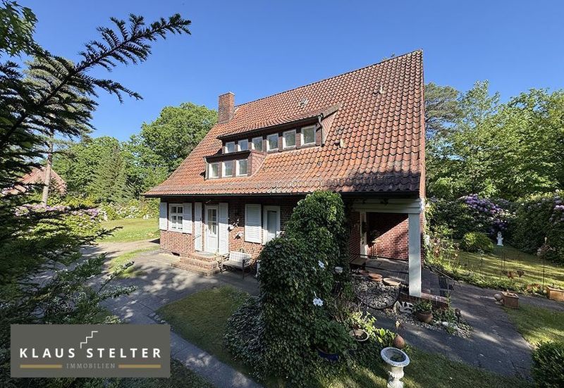 Charmantes Einfamilienhaus mit historischem Charakter, großem Grundstück und Ausbaupotential